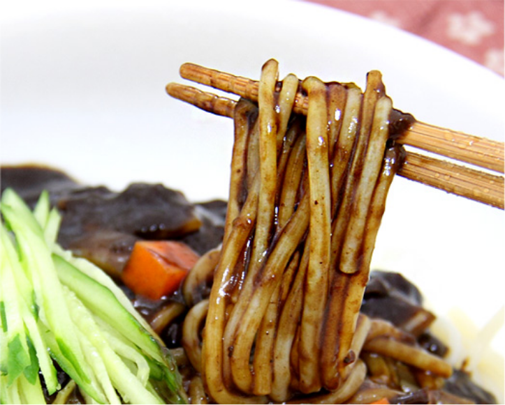 宋家のジャジャン麺